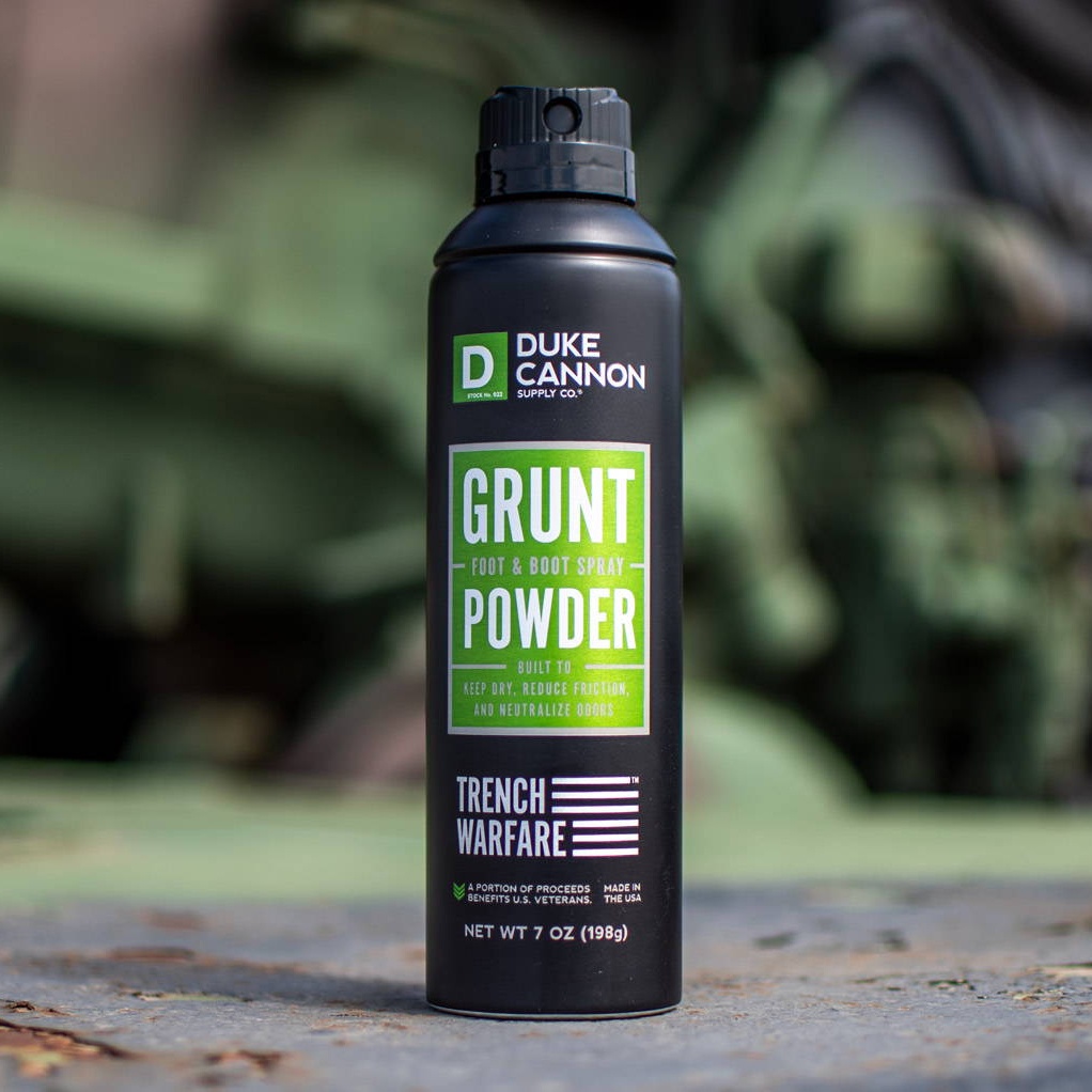 Xịt khử mùi hôi chân và giày Duke Cannon Trench Warfare Grunt Foot &amp; Boot Powder Spray - Hàng Chính Hãng