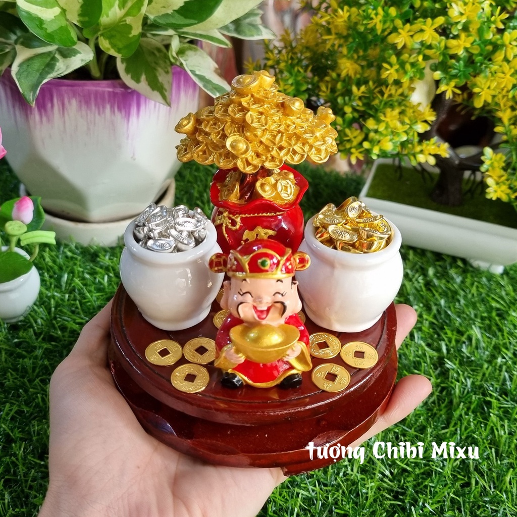 Combo Tài Lộc (Thần Tài 4cm + chum vàng + chum bạc + cây tiền + 10 xu vàng + đế 10cm)