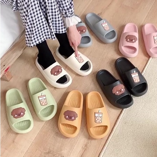 Dép Xốp Mềm Mang Êm Chân Họa Tiết Hình Gấu Xinh Xắn Cho Các Bạn Nữ