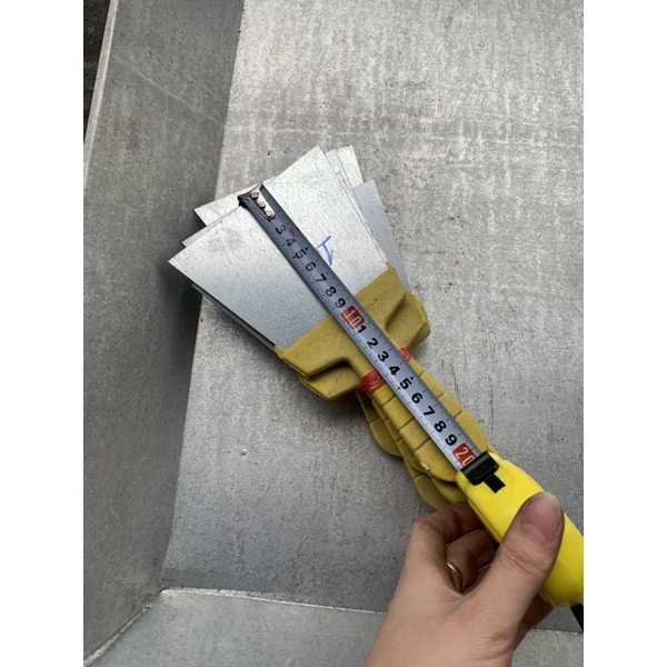Bay sủi vệ sinh tường, bay sủi sơn