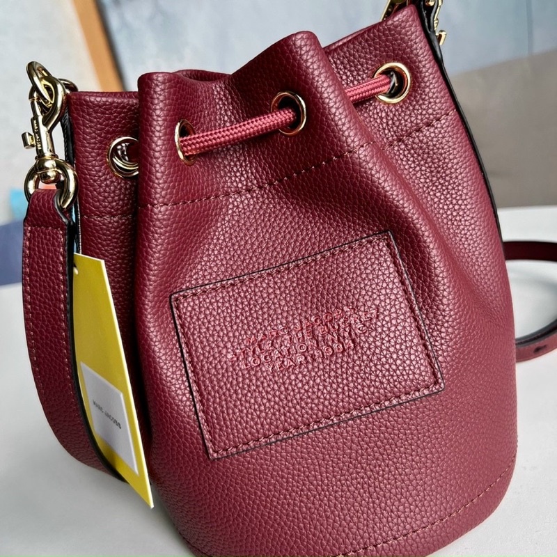 Túi  bucket da M*J dư xịn