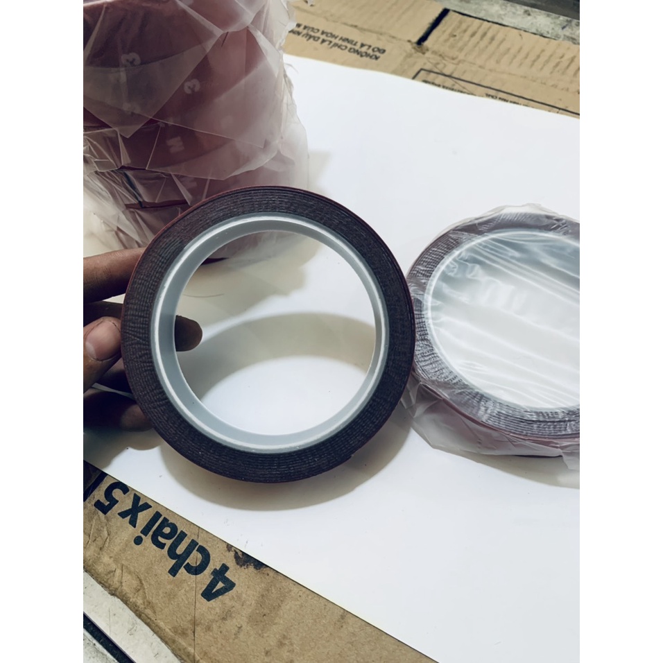 Keo Dán Cường Lực 2 Mặt 3M VHB 4229P cuộn dài 3 mét .