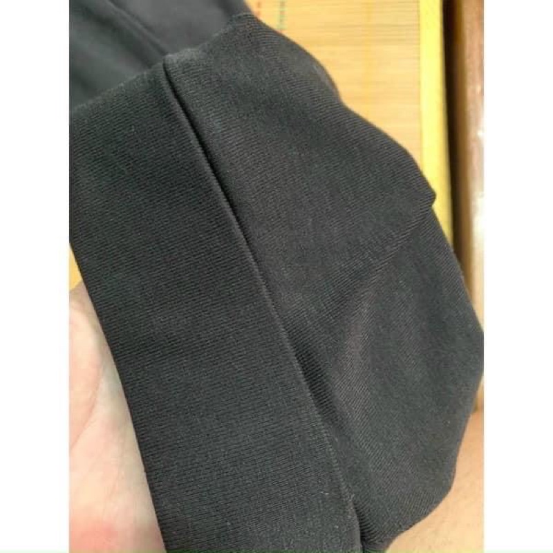 Chân váy đuôi cá dáng dài màu đen phong cách Hàn - Lumii