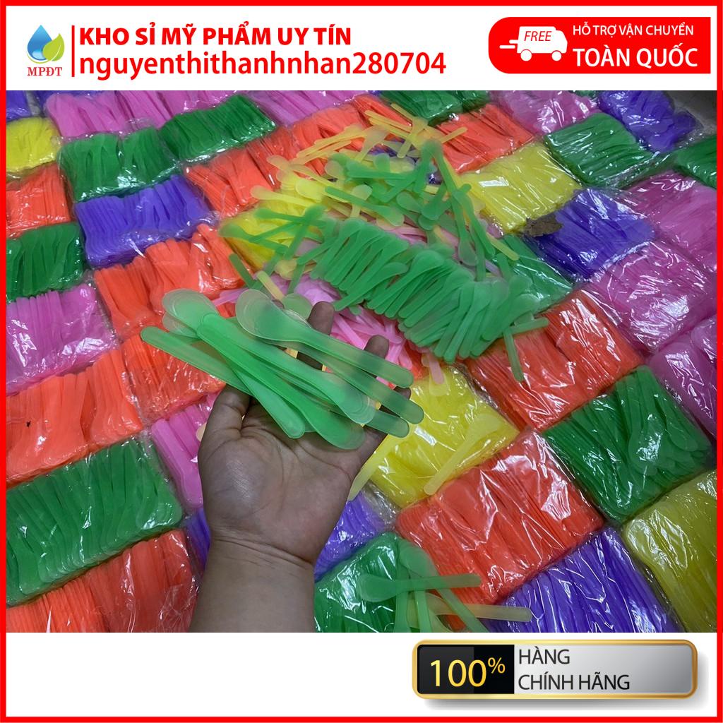 ( Combo 500 ) que nhựa đắp mask nhiều màu