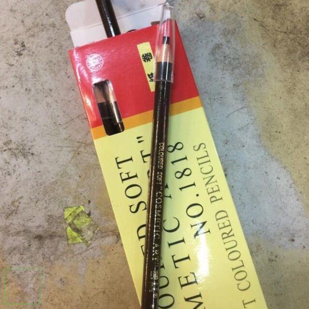 Chì xé kẻ lông mày