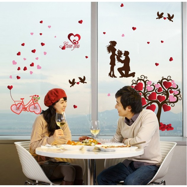 Decal trang trí tường - Cây Tình Yêu 02
