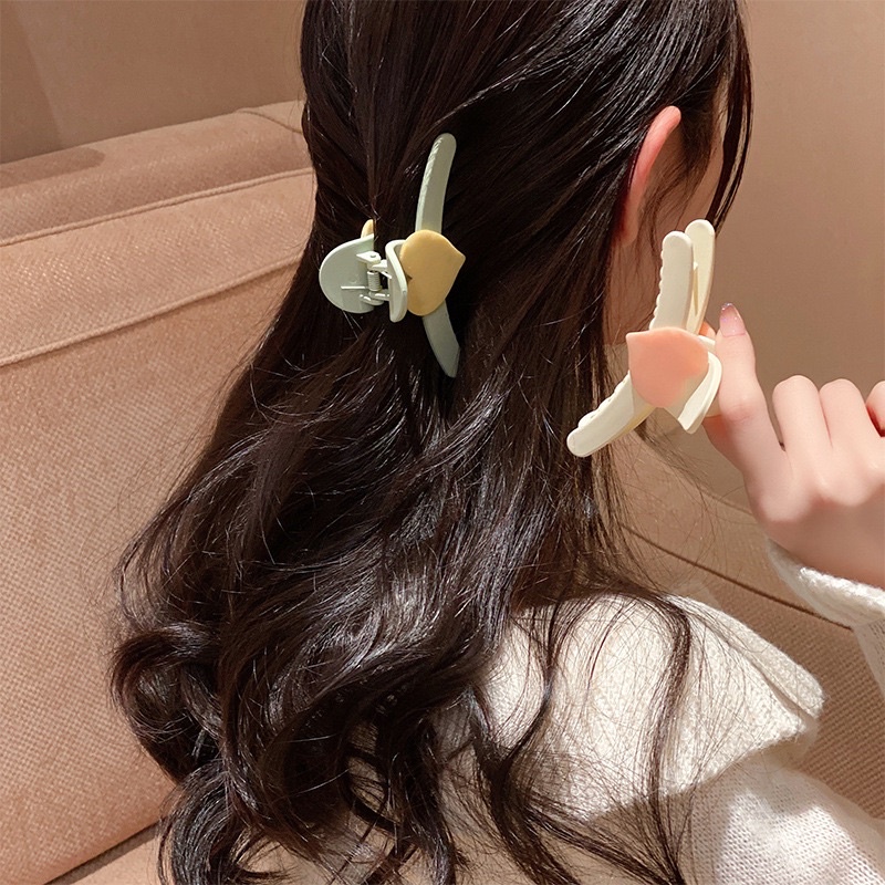 Kẹp tóc chữ nhật Hàn quốc gắn trái tim ngọt ngào trẻ trung