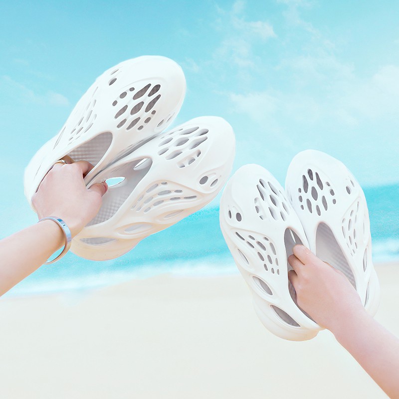 【Hàng Có Sẵn】 Dép Sandal Thể Thao Đi Biển Mùa Hè Có Lỗ Xỏ Ngón Thể Thao Lelaki Cho Nam