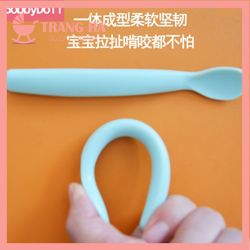 Hộp 2 Thìa Ăn Dặm Silicon BobbyDoll Siêu Mềm Cho Bé, Thìa Ăn Dặm Bảo Vệ Nướu Kèm Hộp Chất Liệu Silicon Cao Cấp An Toàn