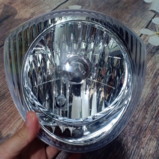 Pha đèn trước xe Liberty hãng Piaggio