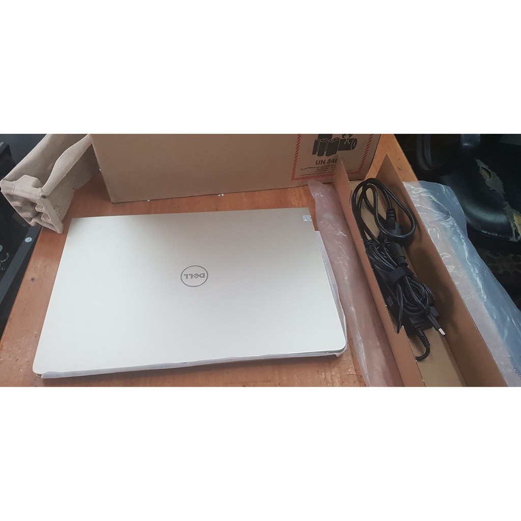 dell v5468 i5 7200U/4gb/500gb ( vàng - Gold)