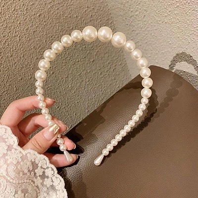 Bờm Hạt Trai Công Chúa Cô Dâu, Bờm tóc