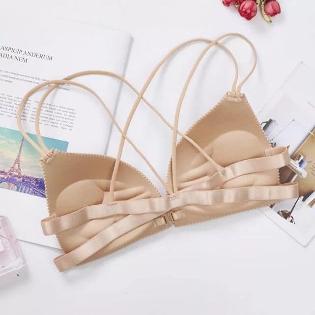 Bra su cài trước tiểu thư