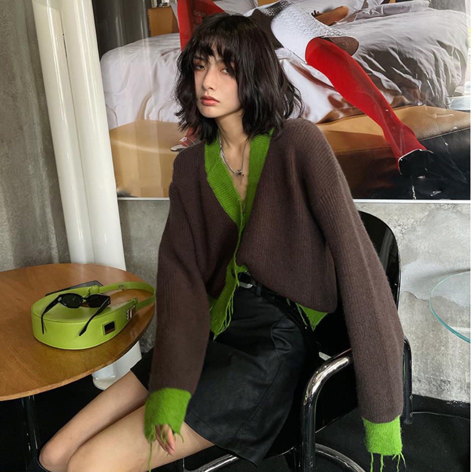 Áo Khoác Cardigan Dệt Kim Cổ Chữ V Màu Sắc Tương Phản Phong Cách Retro Thời Trang Xuân Thu 2022 Cho Nữ