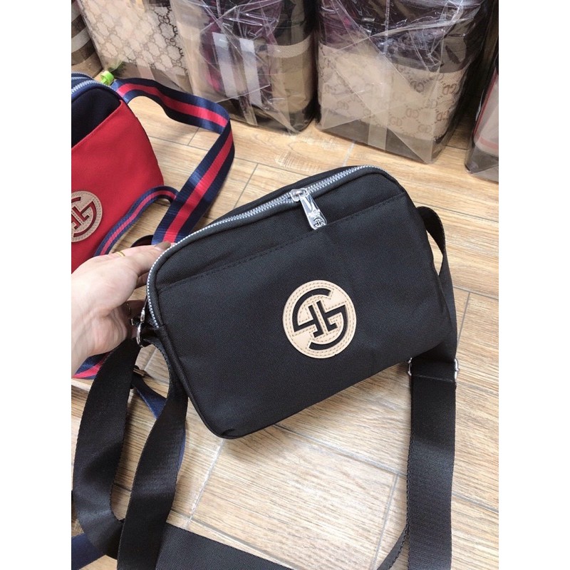 Túi đeo chéo thời trang