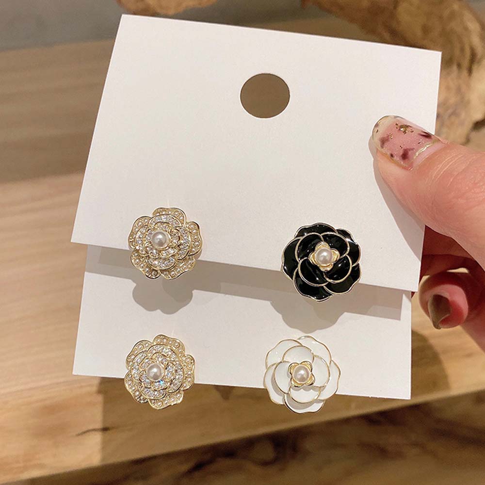 Khuyên Tai Nữ Trang Tạo Hình Bông Hoa Thanh Lịch