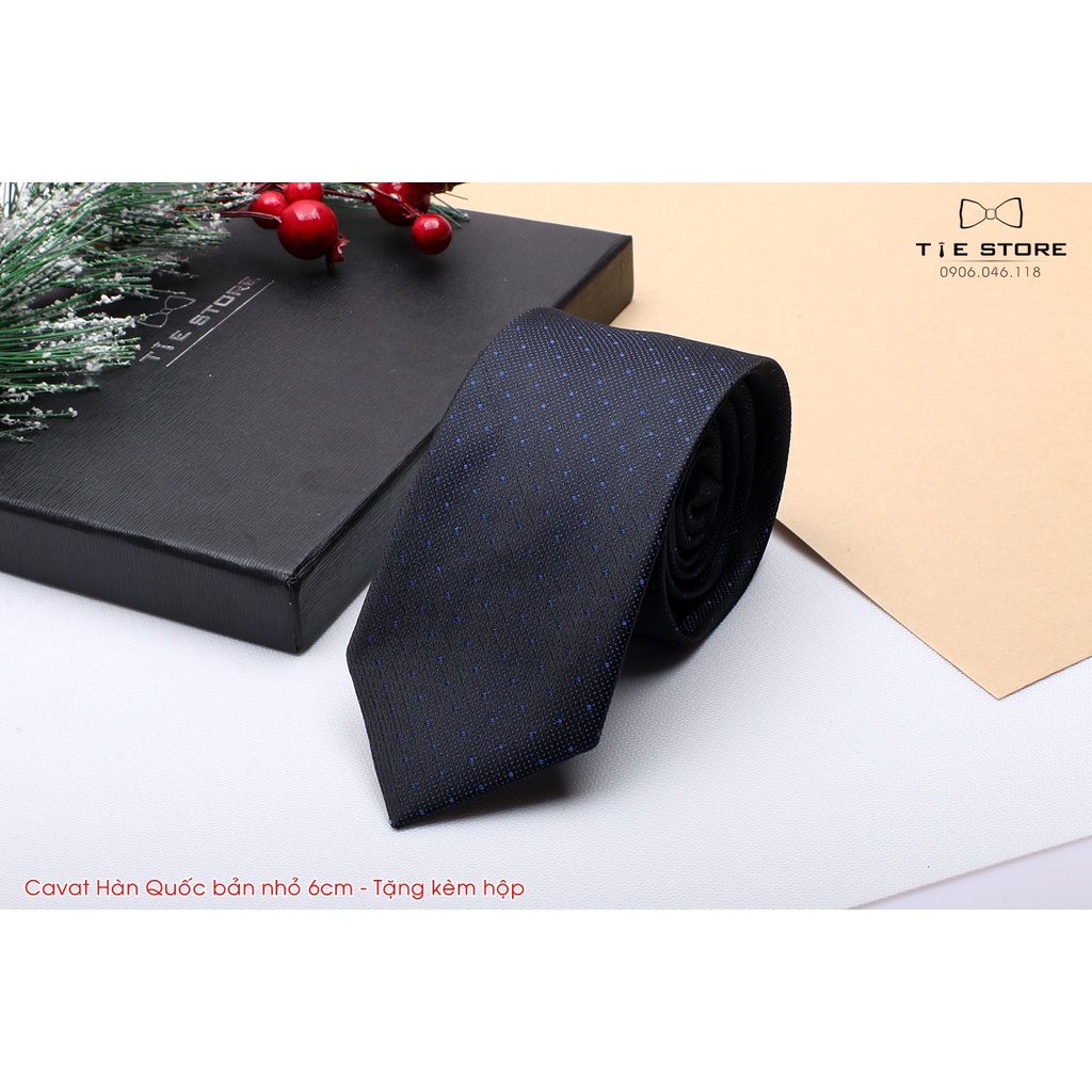 Cà Vạt Nam Bản nhỏ 6cm đen chấm bi xanh - Cavat Hàn Quốc Cao Cấp Full box