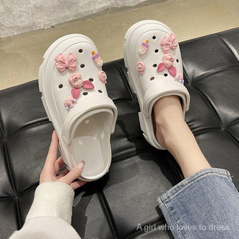 Dép Bít Mũi Tăng Chiều Cao Có Lỗ Thoáng Khí Mẫu Mới Thời Trang Đi Biển Cho Nữ FF2279