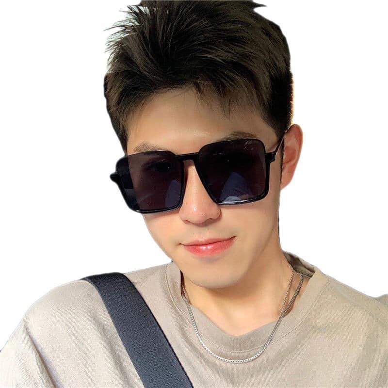 Kính Thời Trang Gọng Vuông Nâu Trà Sang Chảnh