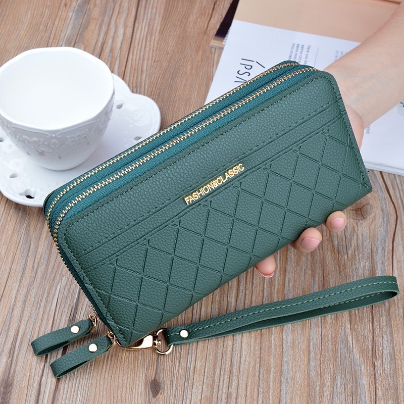 Ví Cầm Tay Nữ CLASSIC Khoá 2 Ngăn Rộng Kèm Nhiều Ngăn Tiện Dụng