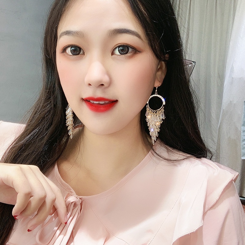 Đôi Khuyên Tai Dài Tua Rua Đính Đá Thời Trang Cho Nữ