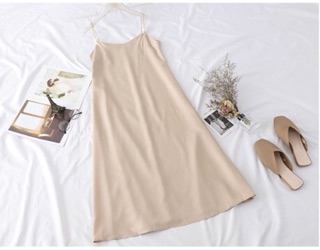 Váy lụa suông 2 dây