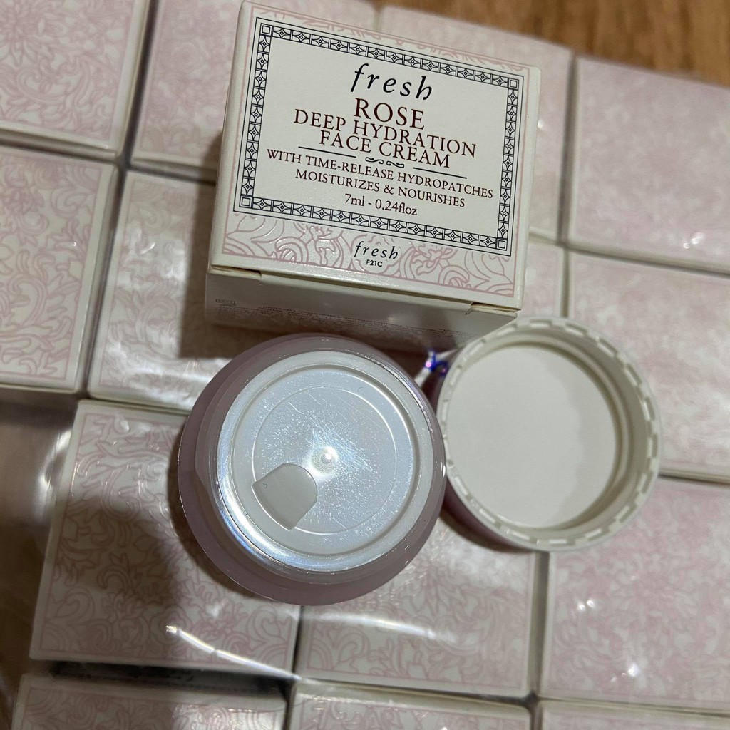 Kem dưỡng FRESH Rose Deep Hydration Face Cream