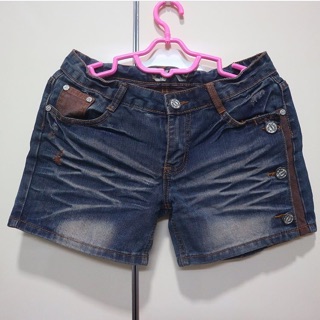 Quần short jeans