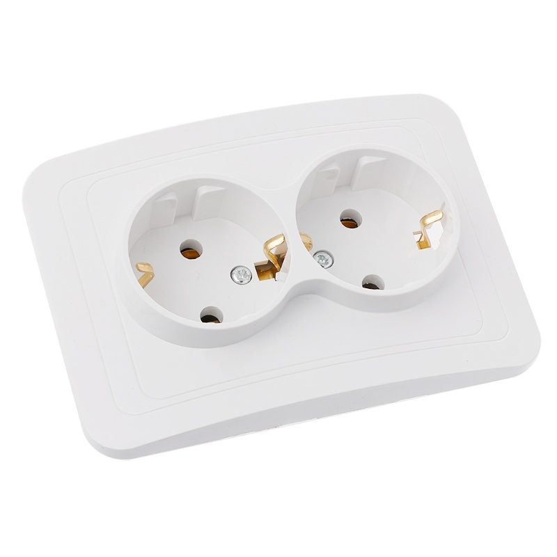 Ổ Cắm Điện Công Nghiệp EU 220V / 16A 118x80mm