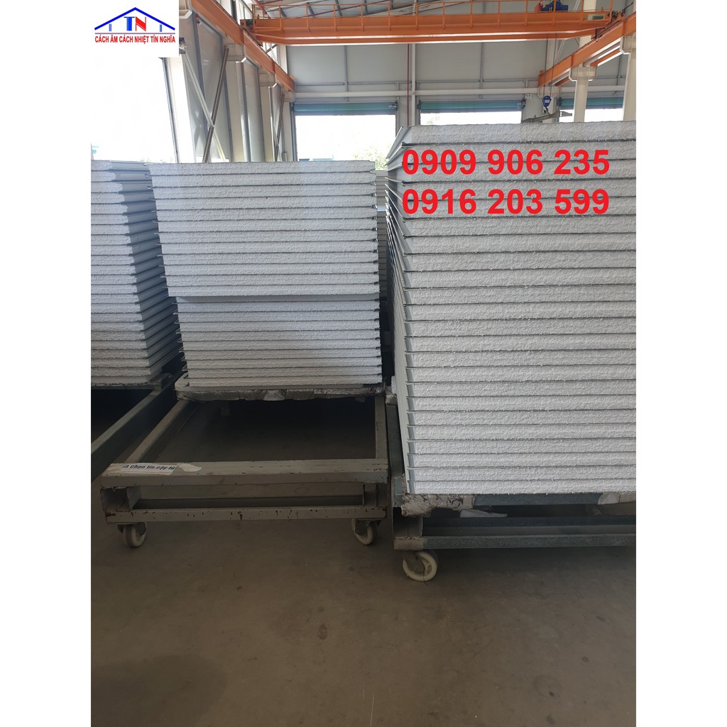 Panel EPS 50 2 mặt tôn TQ 3 dem cao cấp, sơn tĩnh điện màu trắng, dày 5cm chuyên dựng vách, trần,... dựng kho, xưởng,...