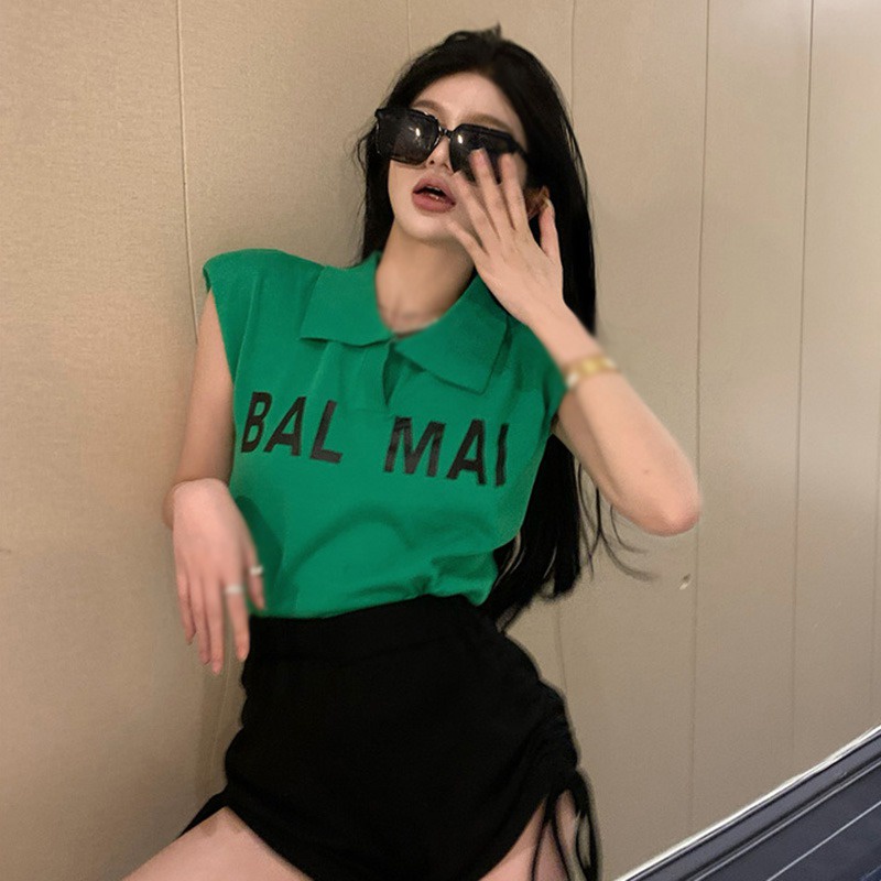 Áo Lửng Không Tay Cổ V Họa Tiết Sọc Ngang Thời Trang Nữ