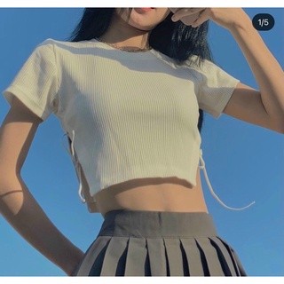 Áo croptop xẻ 2 bên cột nơ eo tôn dáng khoe eo cổ tròn tay ngắn 114 FIORI STORE