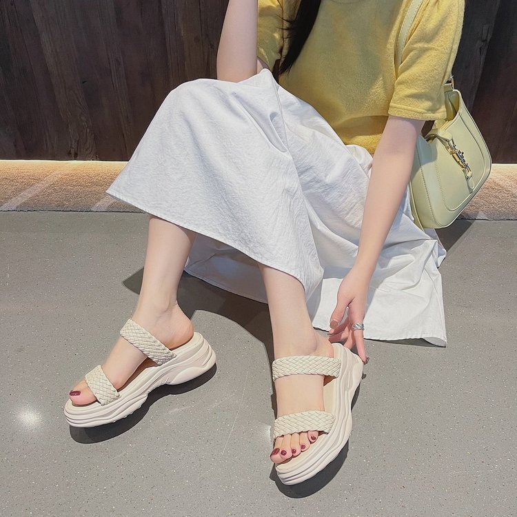 Fashionable Round Head Double Strap Sandals for Women