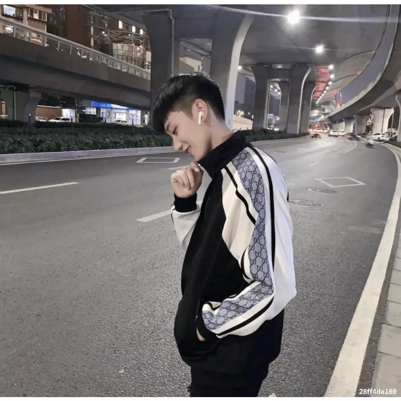 ÁO KHOÁC DÙ NAM NỮ PHỐI HỌA TIẾT SỌC TAY MÀU TRẮNG zaplang CỰC HOT MTB [NewUnisex]