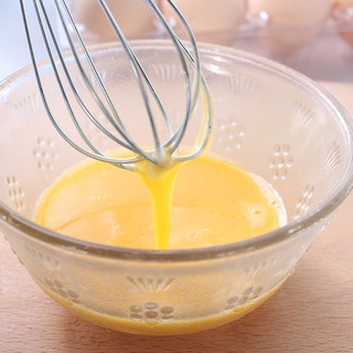 Cây que đánh trứng, que trộn bột đánh trứng bằng