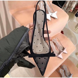 Giày Sandal Bệt Lưới Chấm Bi Mũi Nhọn
