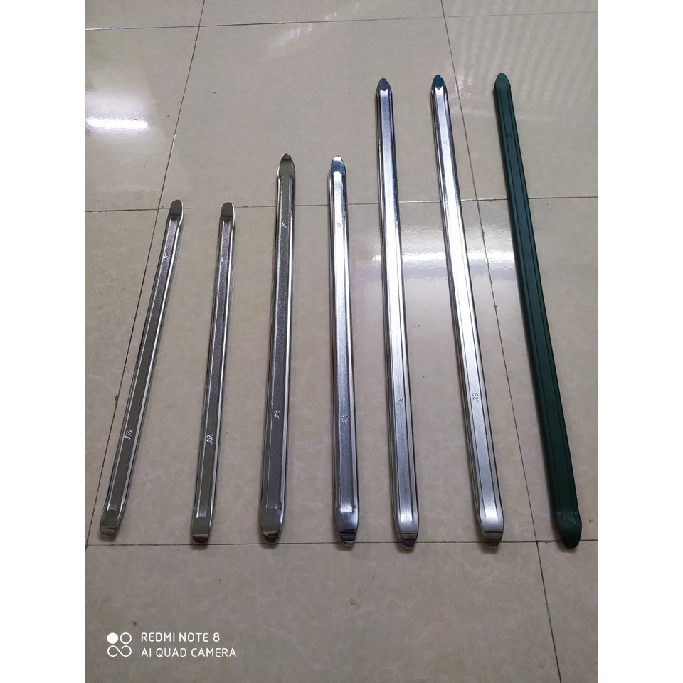 Cây lơ via móc lốp cạy lốp o tô xe máy hàng thép dày cứng Đài loan