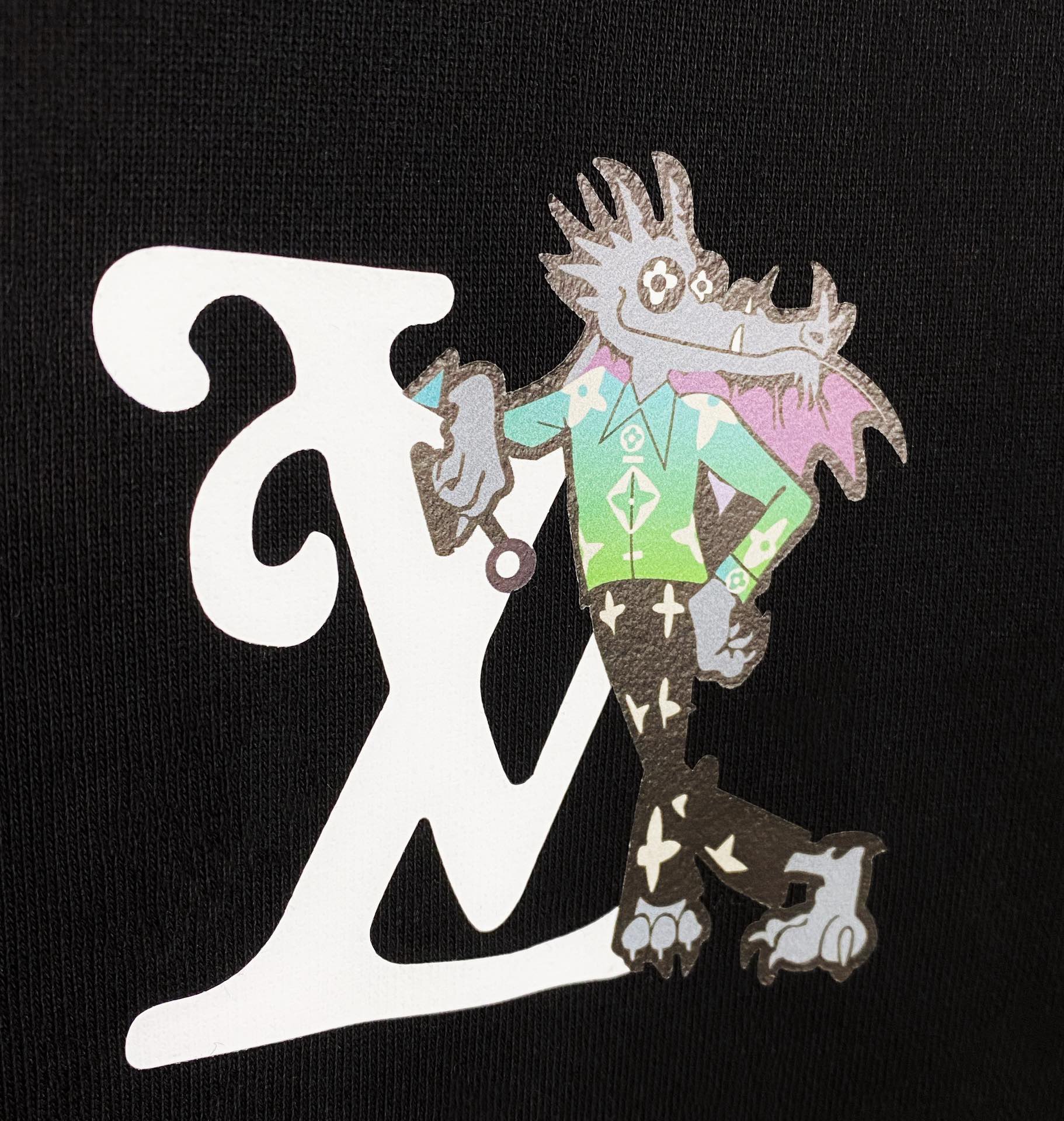 Áo sweater cotton tay dài L0uis Vu11tt 2021 có logo quái vật nhỏ xinh | BigBuy360 - bigbuy360.vn