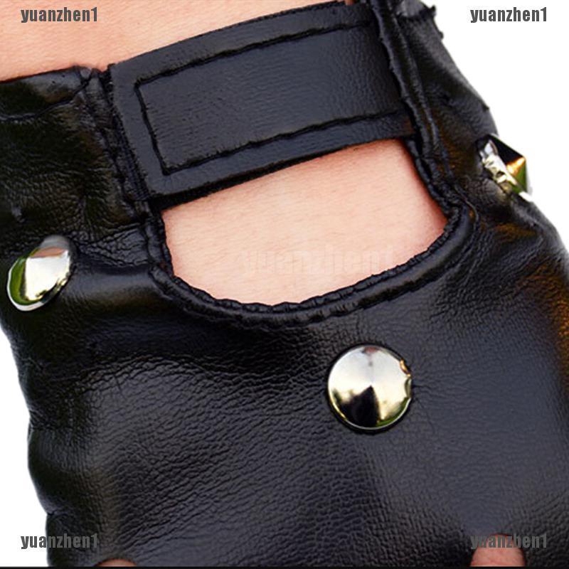 Găng Tay Da Hở Ngón Gắn Đinh Tán Cá Tính