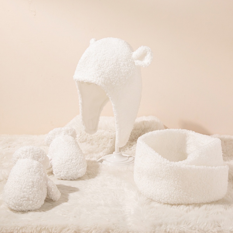 Set 3 Món Gồm Mũ + Găng Tay + Yếm Giữ Ấm Mùa Đông Cho Bé 1-4 Tuổi