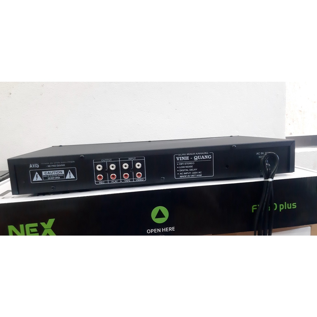 Vang cơ mixer karaoke  Vinh Quang mẫu mới bền đẹp  chống hú cực tốt