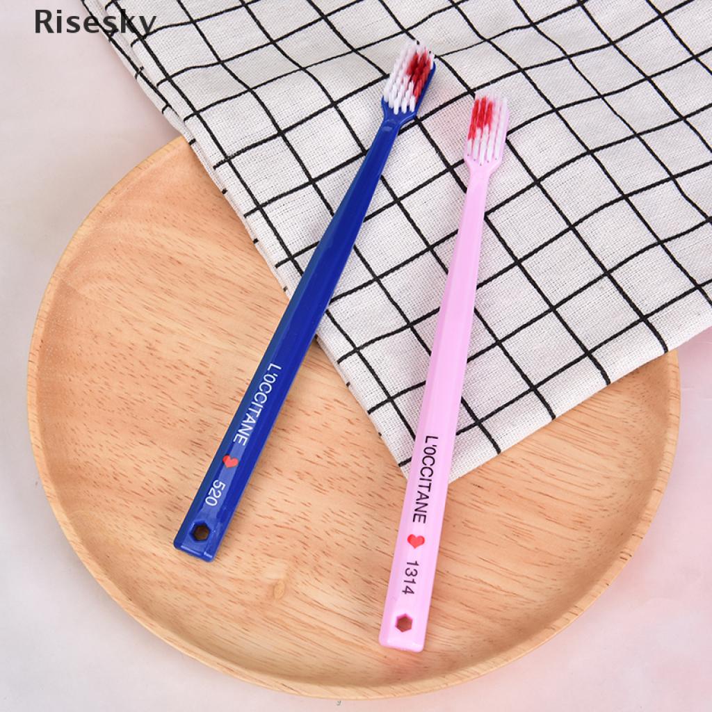 Set 2 Bàn Chải Đánh Răng Nano Thân Thiện Với Môi Trường Hình Trái Tim