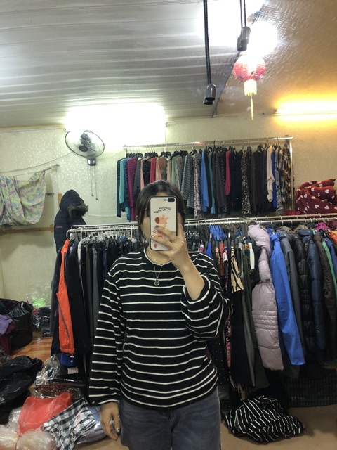 Áo len kẻ tay bồng nữ | BigBuy360 - bigbuy360.vn