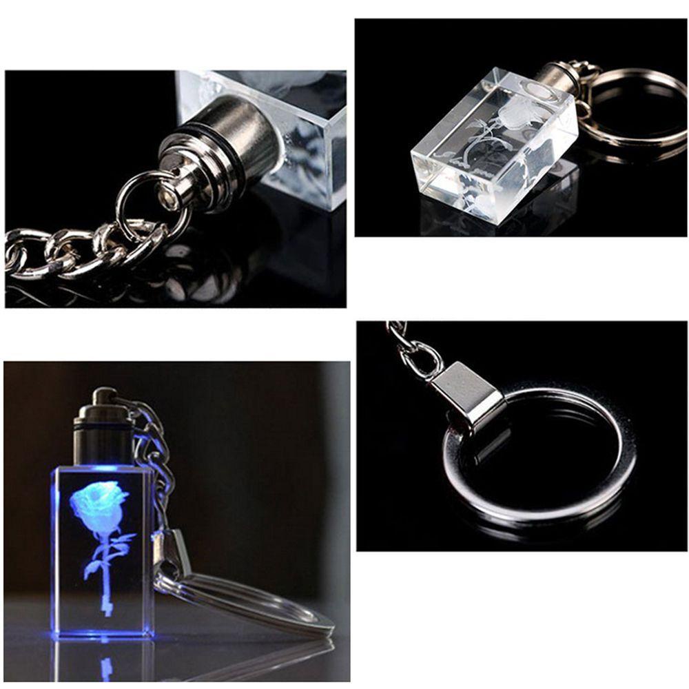 Móc Khóa Hình Bông Hoa 3D Có Đèn LED Thời Trang