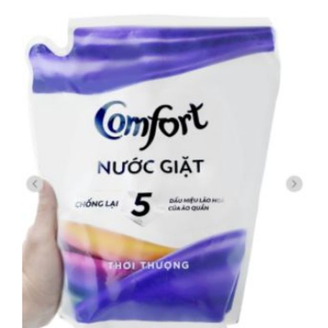 Nước giặt Comfort hương Thời Thượng túi 2,4kg/2.2kg