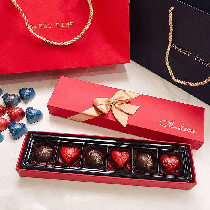 Quà tặng socola Đôi tim hẹn ước - Hộp 6 viên kèm túi quà sang trọng | BigBuy360 - bigbuy360.vn
