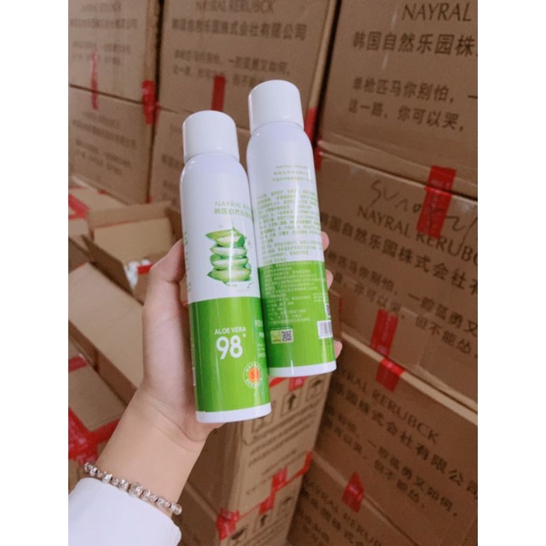 Xịt chống nắng nâng tone tinh chất lô hội 98% giảm viêm Nayral reruck 200ml