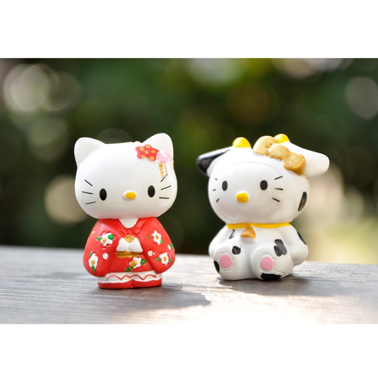 Đồ Trang Trí Để Bàn Hình Hello Kitty Đáng Yêu