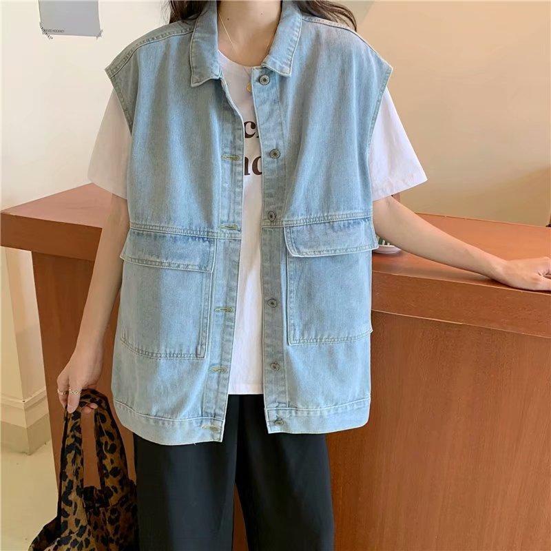 Áo khoác gile denim IELGY không tay dáng rộng màu đen/ xanh lam dành cho nữ