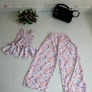 Set 2 dây hoa nhún ngực có dây cột eo